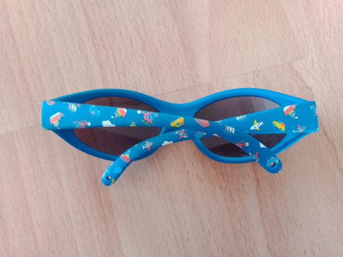 Lunettes de soleil enfants 🌞 - photo numéro 3