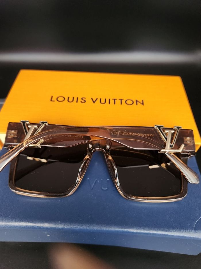 Lunettes de soleil - photo numéro 2