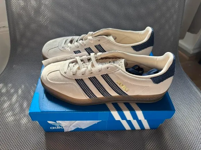 Adidas Gazelle - Exclu JDSport Blanche - T39 1/3 - photo numéro 5