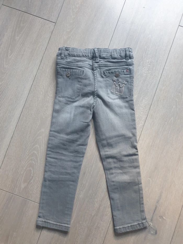 Jeans slim gris. 4 ans fille. Marque Dpam - photo numéro 2