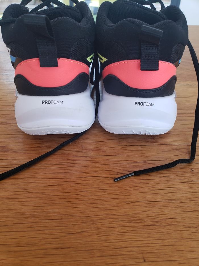 Basket Puma Profoam état quasi neuf 40 - photo numéro 4