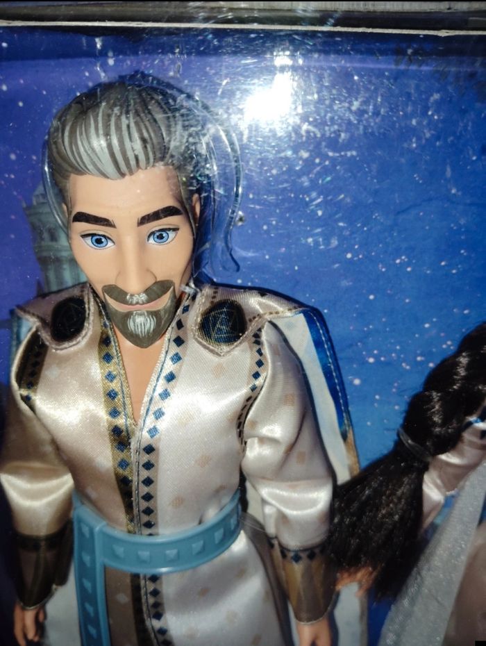 Coffret poupées Disney wish le roi et la reine - photo numéro 2