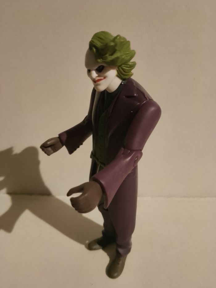 figurine articulée le joker batman dark knight dc comics 2008 - photo numéro 3