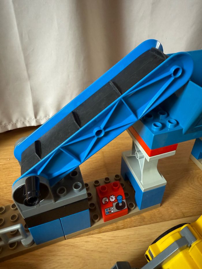 Lego duplo la carrière avec tapies roulant 4987 - photo numéro 5