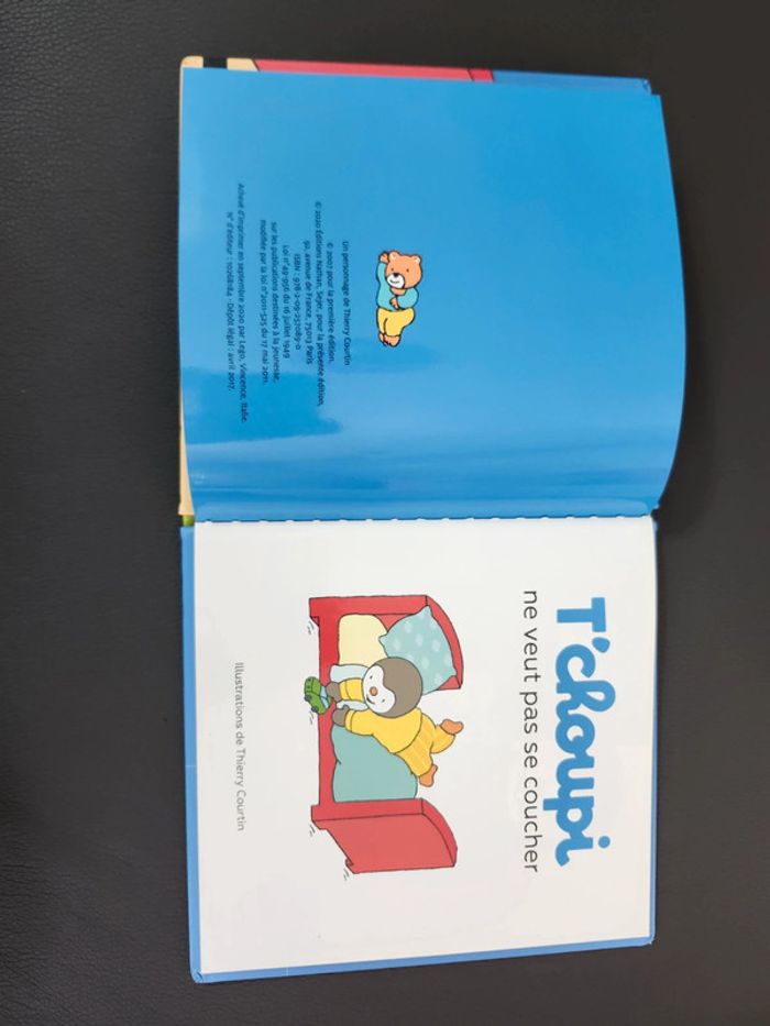 Tchoupi ne veut pas se coucher livre enfant - photo numéro 8