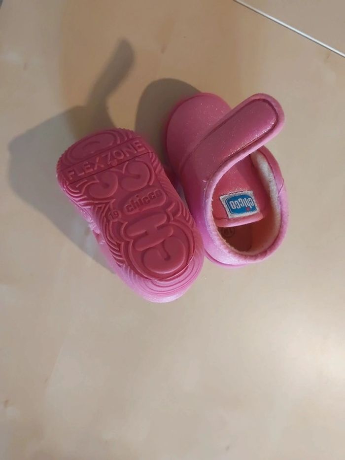 Chaussons chicco t.19 - photo numéro 3