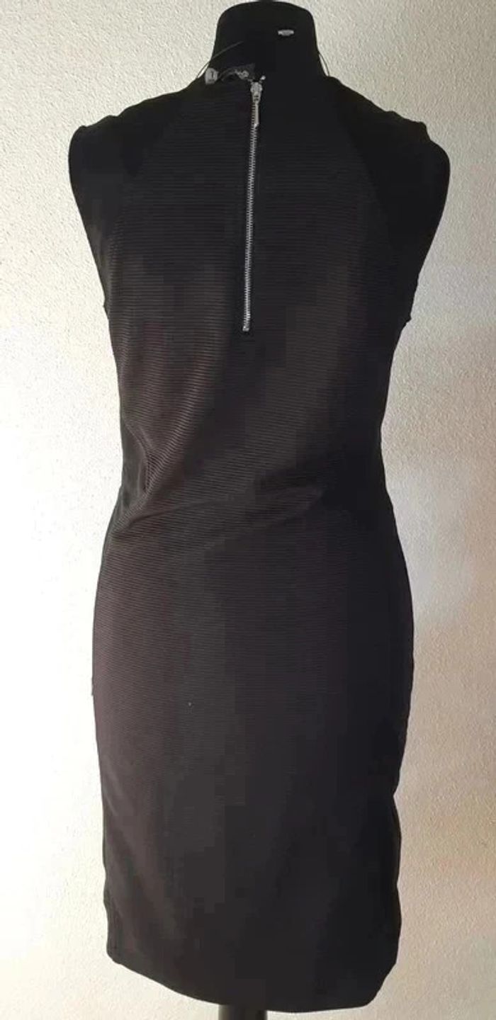 Très belle robe noire taille L - photo numéro 3
