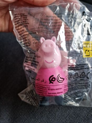 Figurine peppa pig burger king