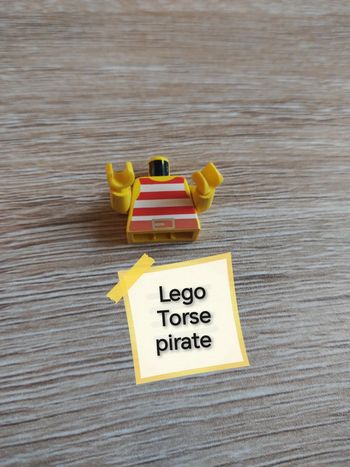 Lego torse pirate