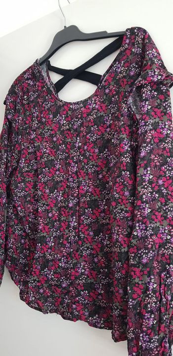 Chemise fleurie neuve