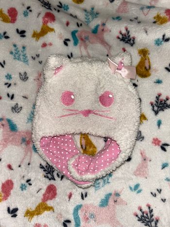 Bonnet chat blanc et rose - 38cm - orchestra