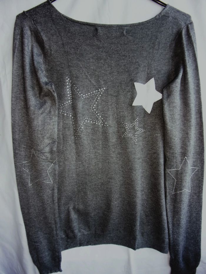 Pull Cache cache T.36 - photo numéro 2