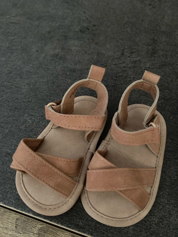 lot de 2 paires de sandales neuves 17/18 Kiabi - photo numéro 4