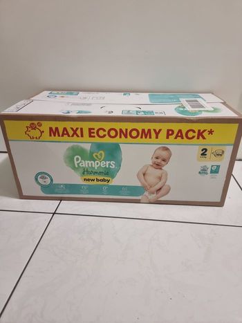 104 couches taille 2 pampers harmonie