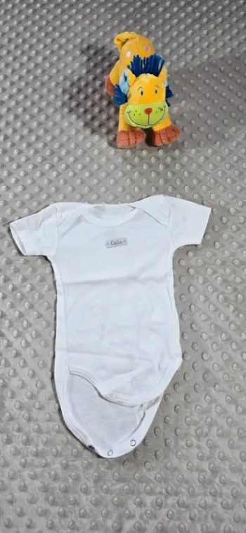 Body courte manche 3 mois