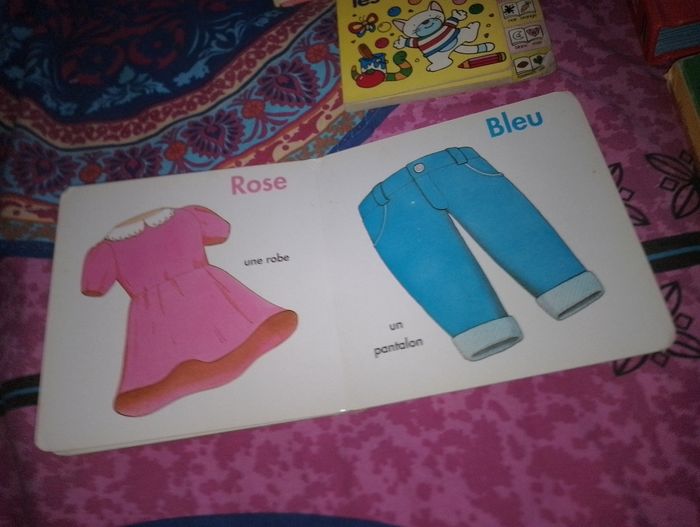 Livre les couleurs - photo numéro 7