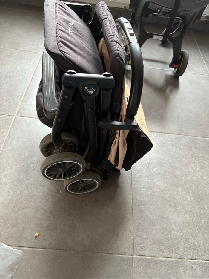 Pousette compacte - photo numéro 4