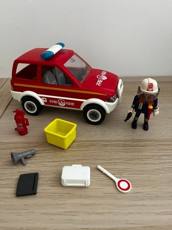Voiture pompier playmobil