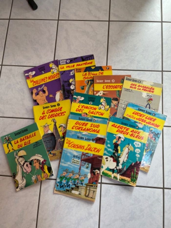 Lot de 11 BD.  Lucky Luke (anciens 1962 à 1970)