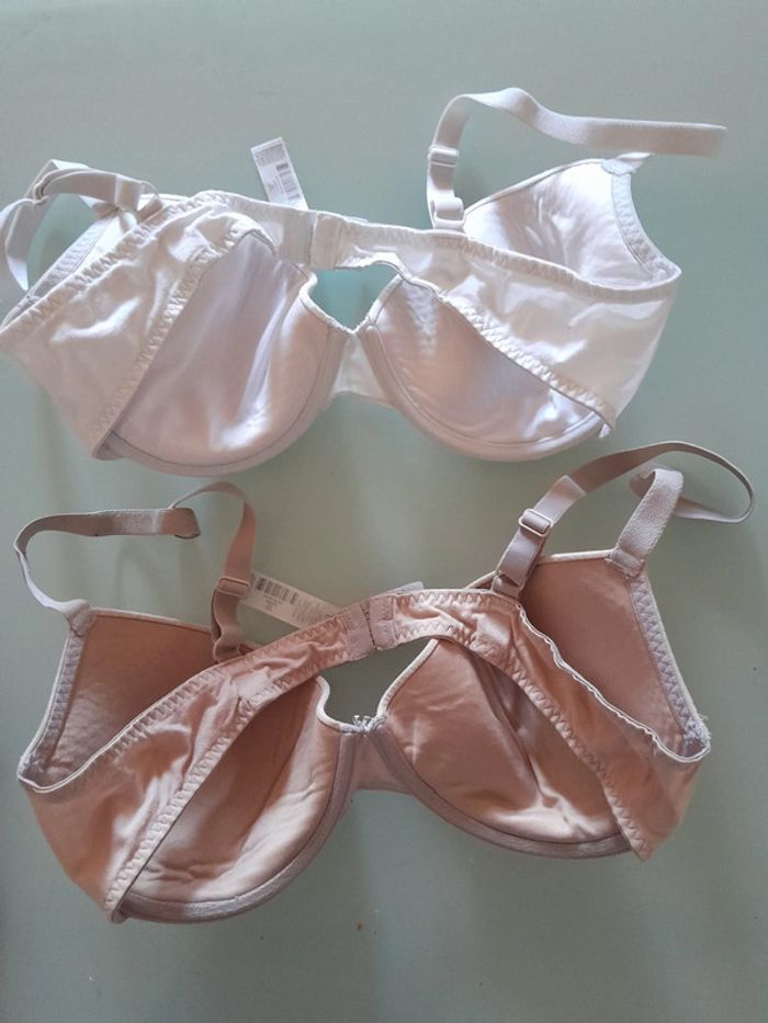 Lot 2 Soutien-gorge 100C - photo numéro 3