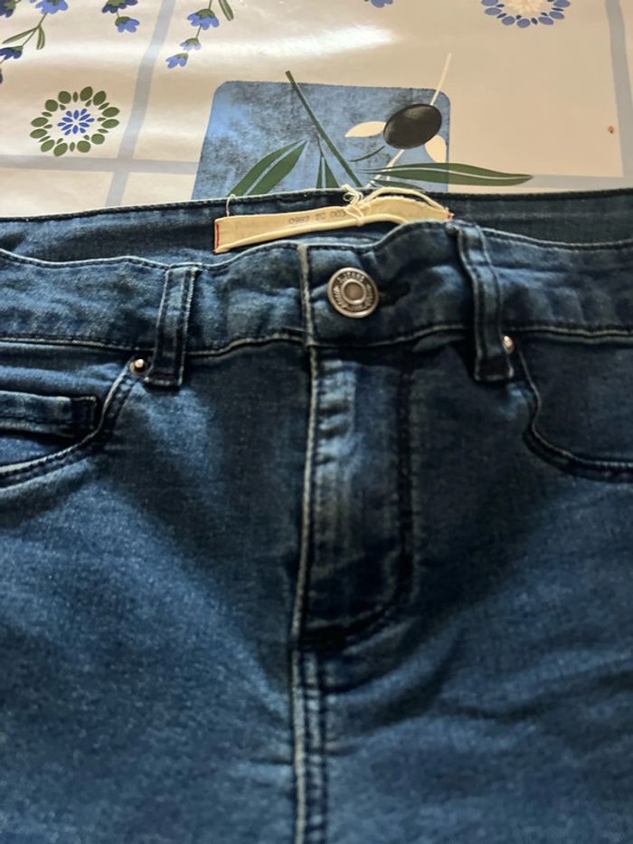 Jean bleu - photo numéro 2