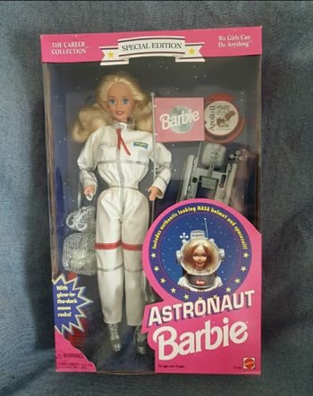 Barbie astronaut