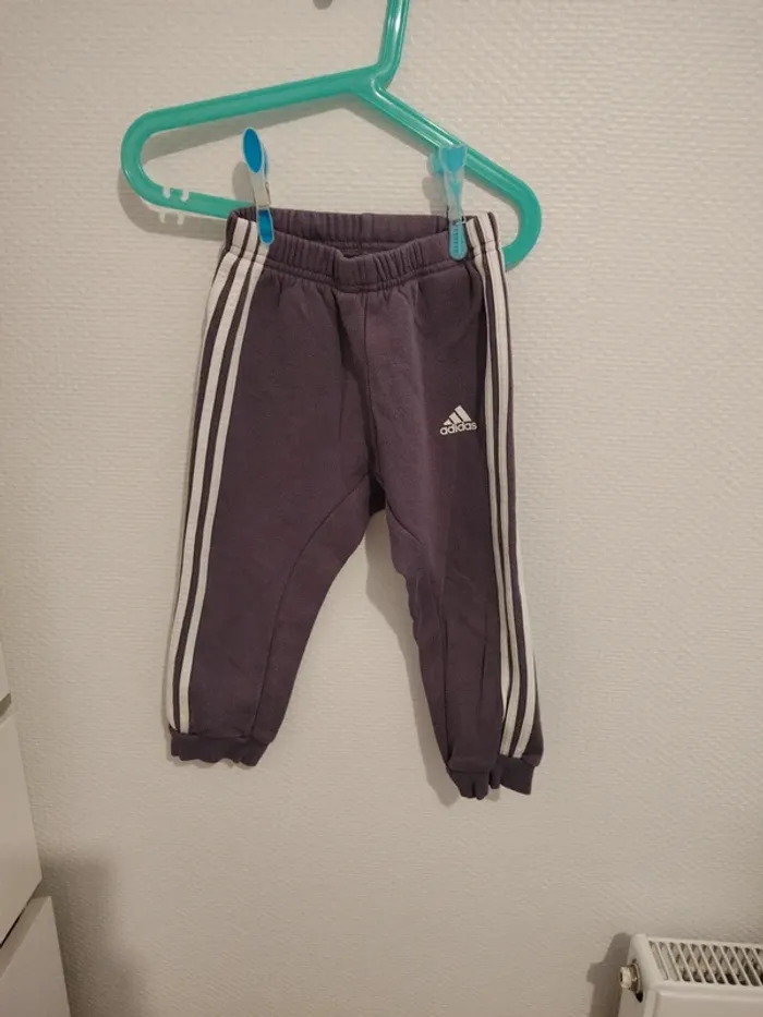 Ensemble Adidas 2 3 ans - photo numéro 4