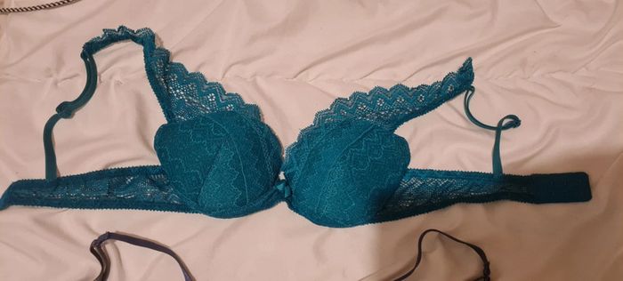 Haut sous vêtement femme neuf - photo numéro 2