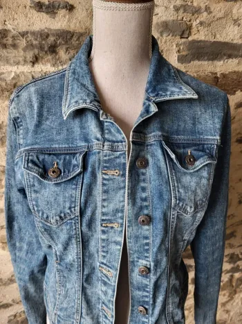 Veste en jean bleue claire Bershka Taille L ou 40