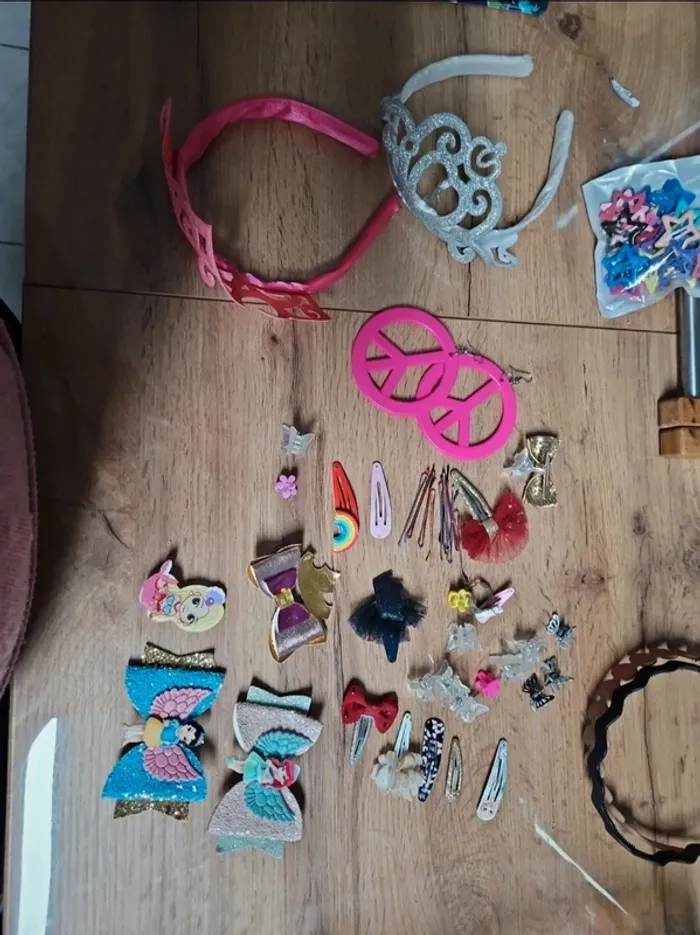Lot d'accessoires fille pour cheveux