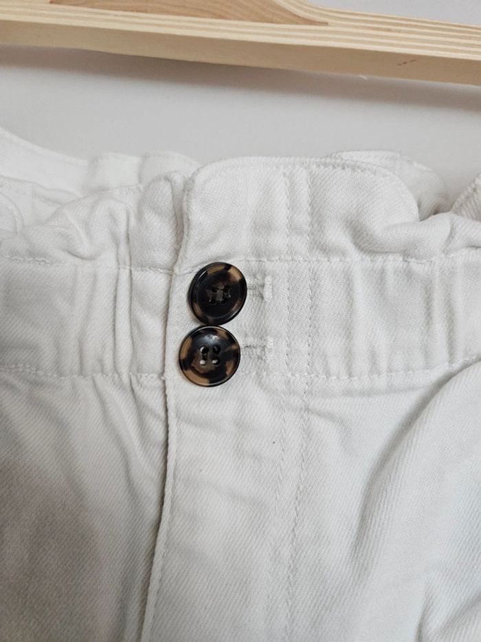 Short blanc Taille haute extensible T.46 H&M - photo numéro 3