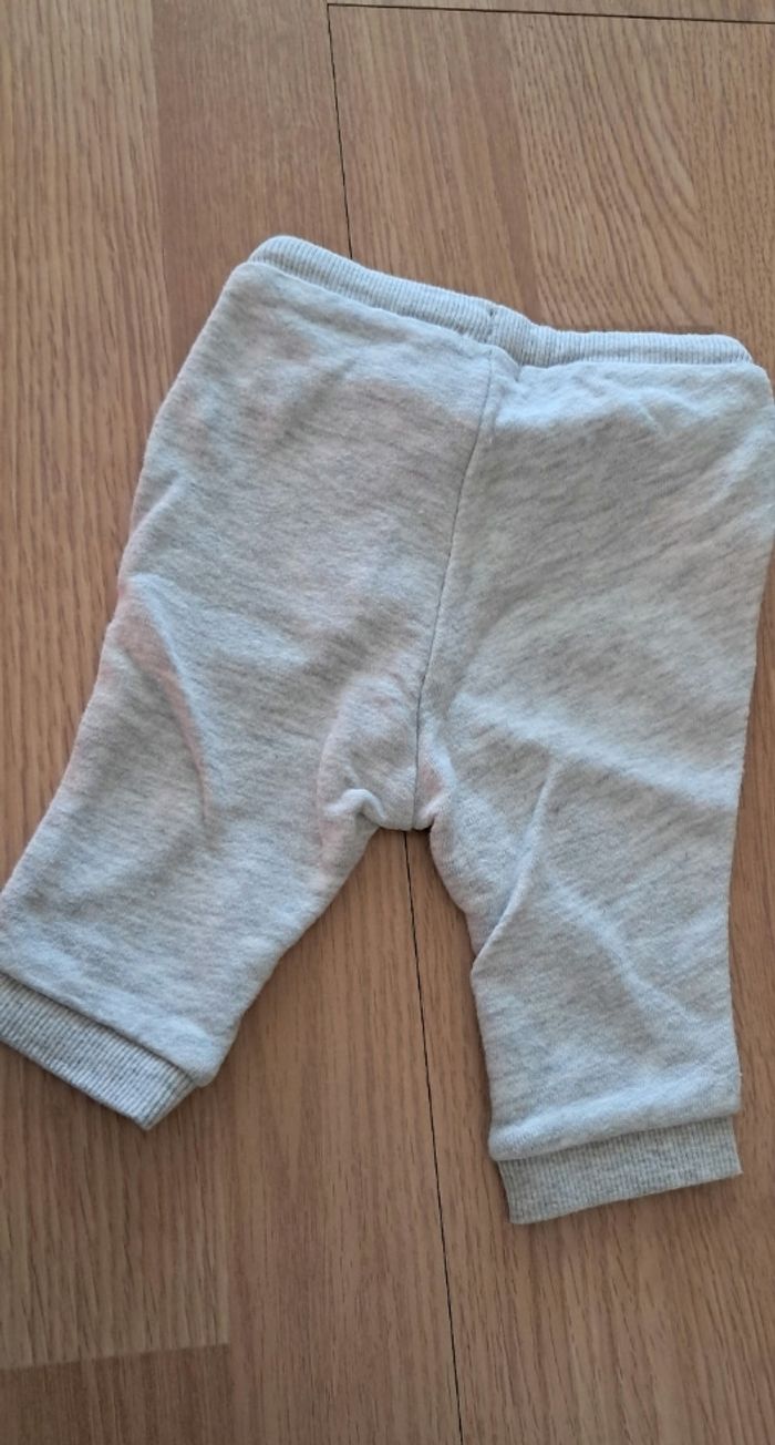 Jogging gris kiabi - photo numéro 2