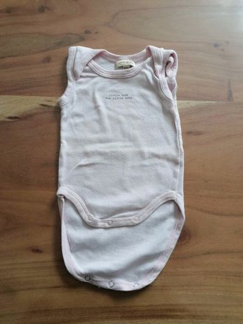 Body rose manche courte