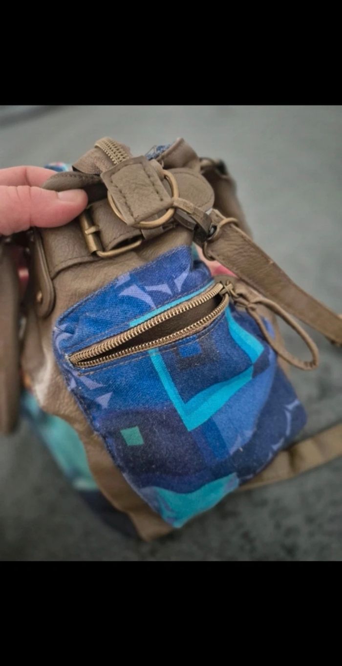 Sac à main bandoulière desigual + portefeuille Desigual - photo numéro 4