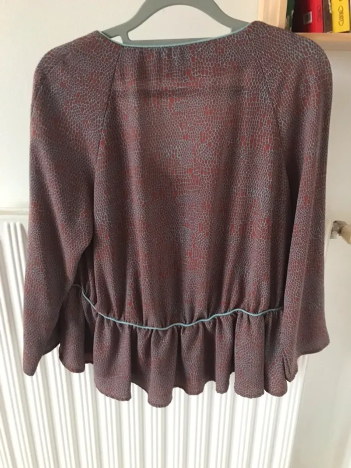 Blouse Softgrey bordeaux à motifs écailles - photo numéro 2