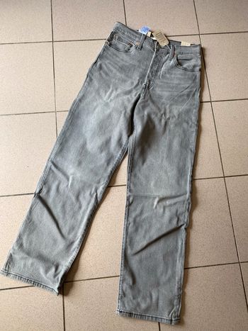 Jean Lévis 28 x 29 38 Neuf