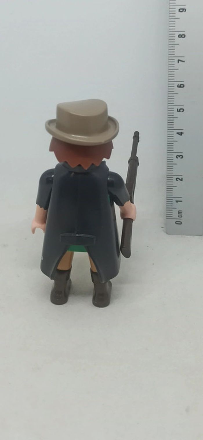 Homme Cowboy avec haut vert et manteau noir playmobil - photo numéro 3
