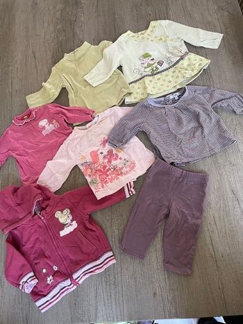 Lot de vêtements fille 6 mois