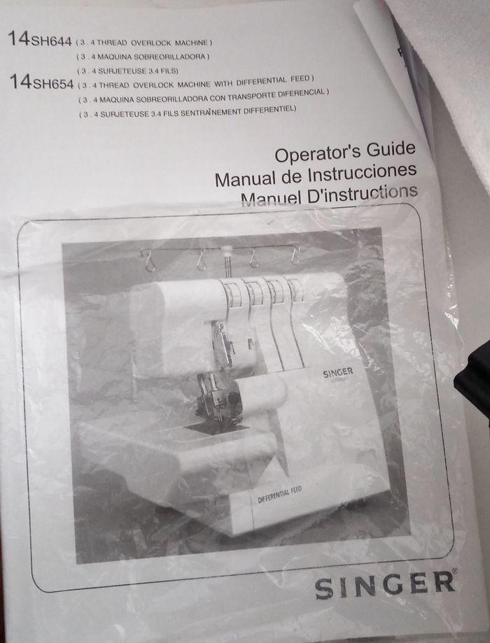 Surjeteuse neuve - photo numéro 2
