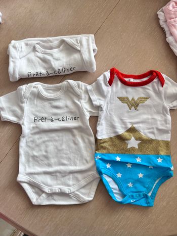 Lot de 3 bodies manches courtes