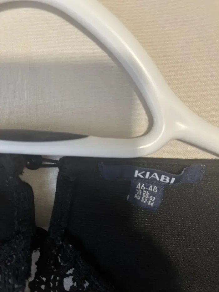 robe noire - photo numéro 4