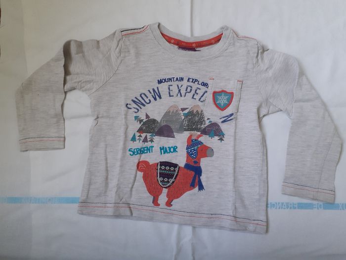 Sweet beige motif lama