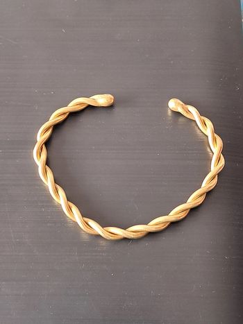 Bracelet torsadé doré