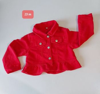 Veste rouge 23 mois