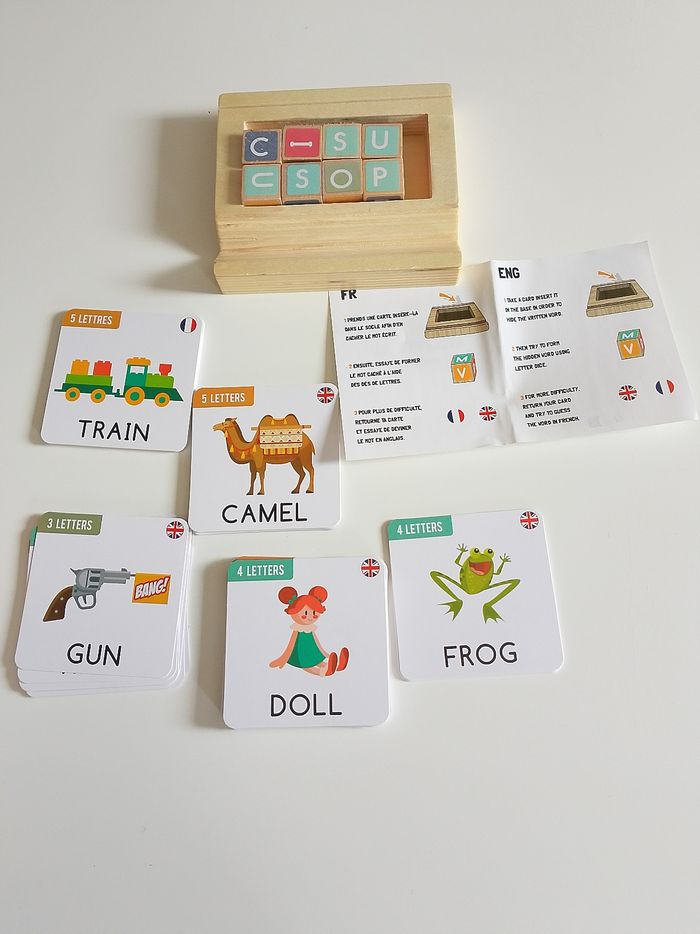 Je comprends les mots en français et en anglais Montessori 2 jeux 2 mômes - photo numéro 2