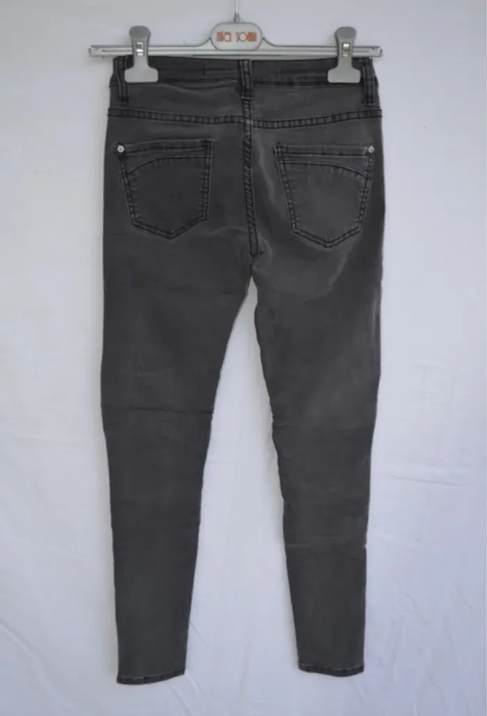 Pantalon noir - photo numéro 7