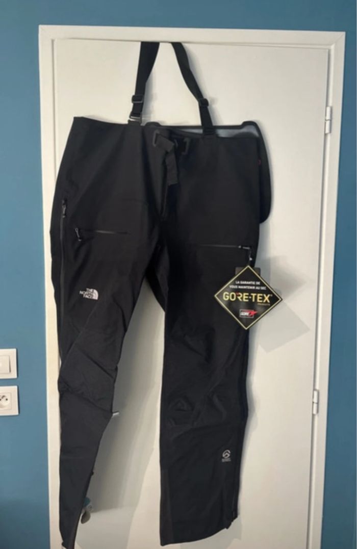 Salopette de Ski The North Face – SUMMIT Series