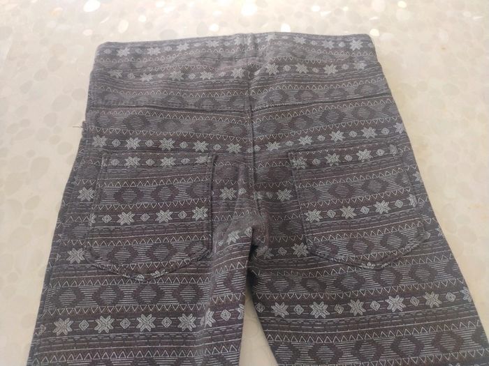 Legging fille neuf 8 ans alphabet gris - photo numéro 5