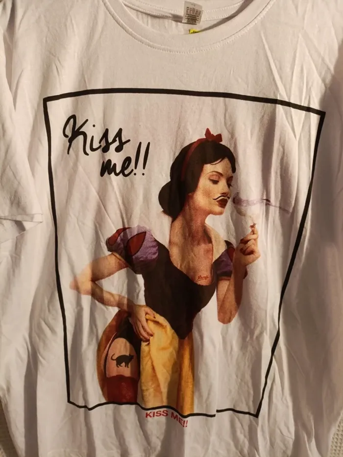 Tee-shirt - photo numéro 2