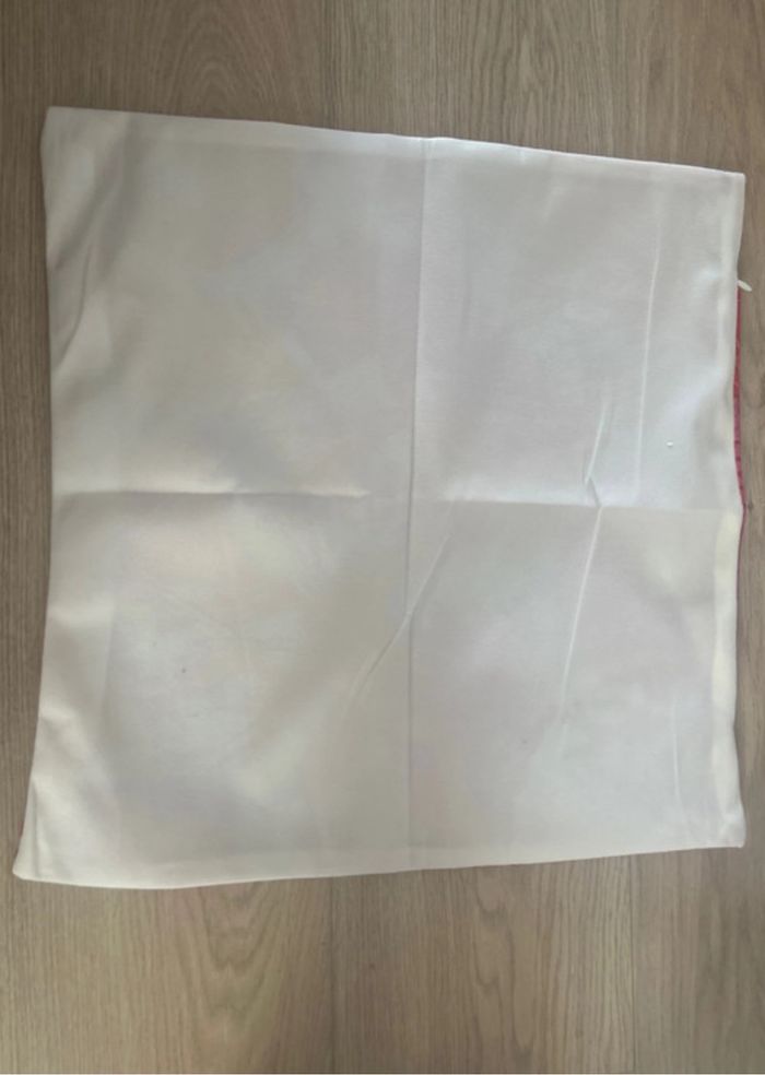 2 housses coussins - photo numéro 2
